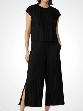 Eileen Fisher Black Ribbed Wide-Leg Cropped Pants with Side Slits NWOT Size M
